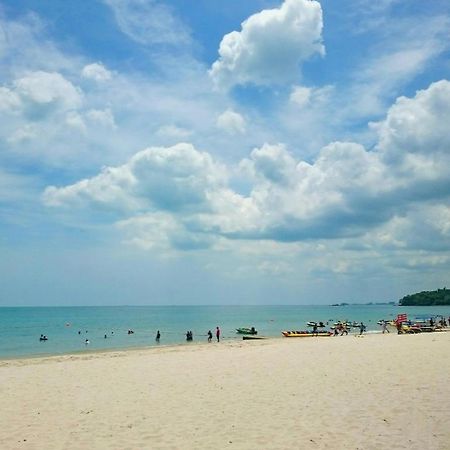 Coastline Hotel Port Dickson Exterior foto